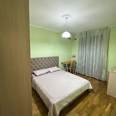 Robisa's Haven Apartment *