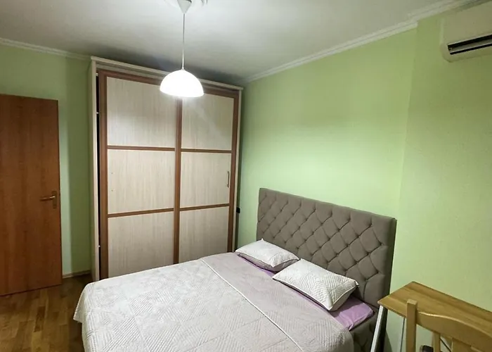 Robisa's Haven Apartament Tirana